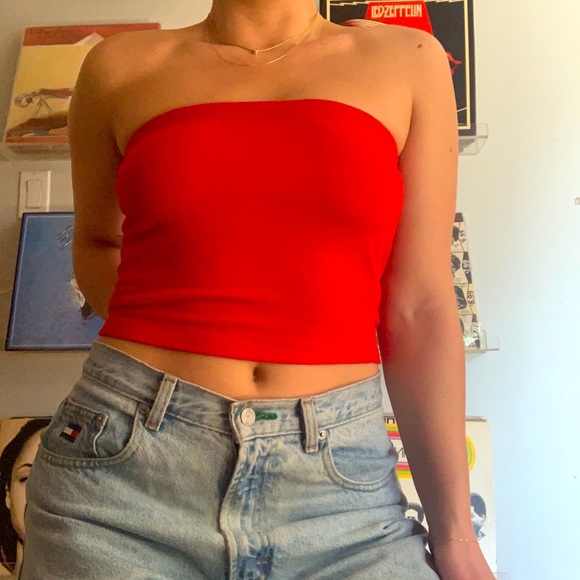 Bright summer red crop top - Picture 3 of 3